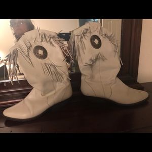White cowgirl boots
